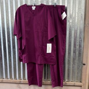 Unisex Scrub Set-Wine-Top 2XL/Pant 3XL Regular Length